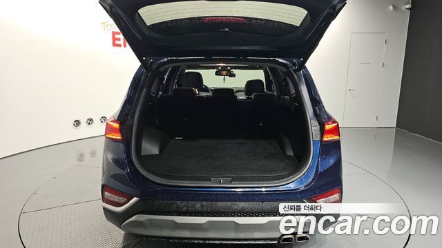 Hyundai Santafe 2019 — photo 33