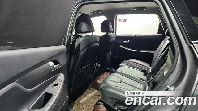 Hyundai Santafe 2021 — photo 17
