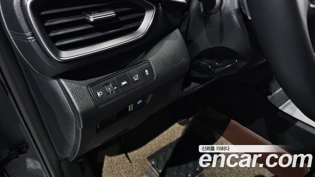 Hyundai Santafe 2021 — photo 24