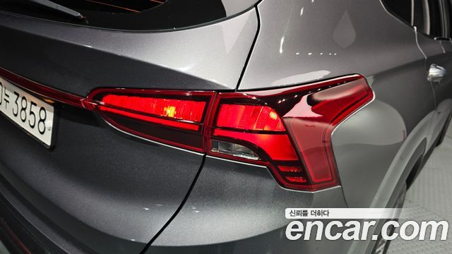 Hyundai Santafe 2021 — photo 9
