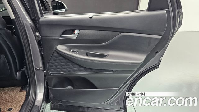 Hyundai Santafe 2021 — photo 15
