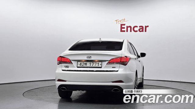 Hyundai i40 2012 — photo 4