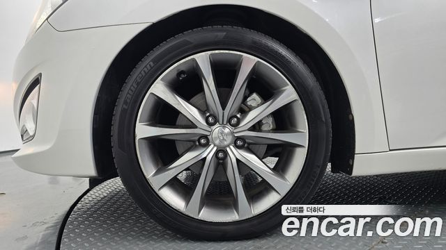 Hyundai i40 2012 — photo 5