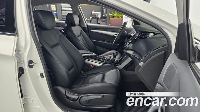 Hyundai i40 2012 — photo 13