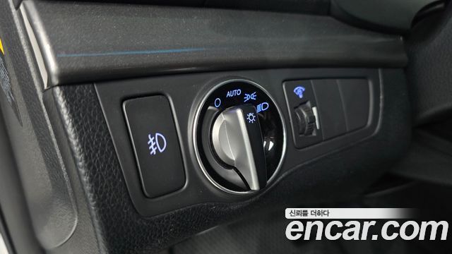 Hyundai i40 2012 — photo 17