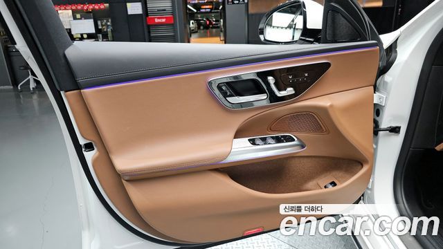 Mercedes-Benz E-Class 2024 — photo 14