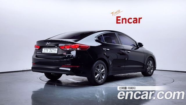 Hyundai AVANTE 2016 — photo 2
