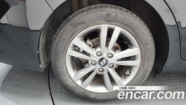 Hyundai AVANTE 2016 — photo 5