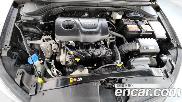 Hyundai AVANTE 2016 — photo 6