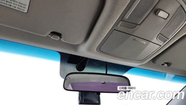 Hyundai AVANTE 2016 — photo 24