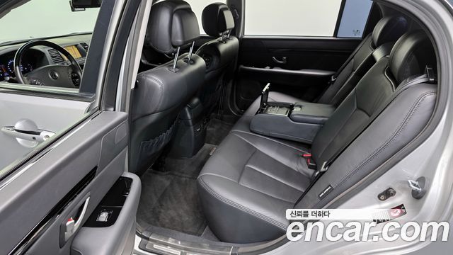 Kia OPIRUS 2010 — photo 12