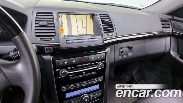 Kia OPIRUS 2010 — photo 14