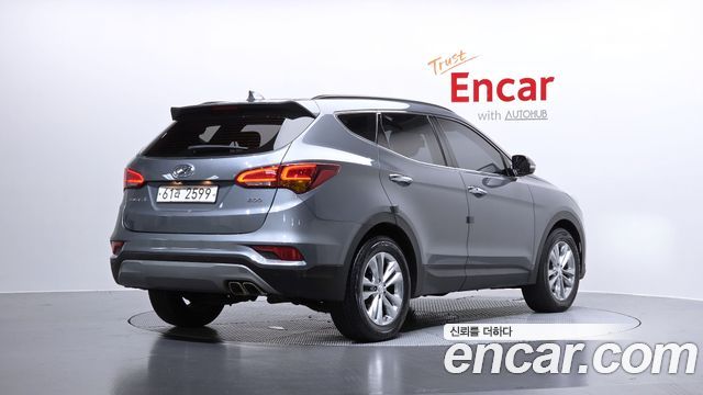 Hyundai Santafe 2018 — photo 2