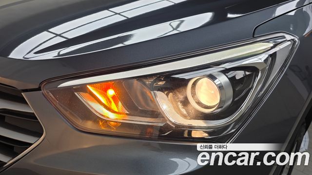 Hyundai Santafe 2018 — photo 8