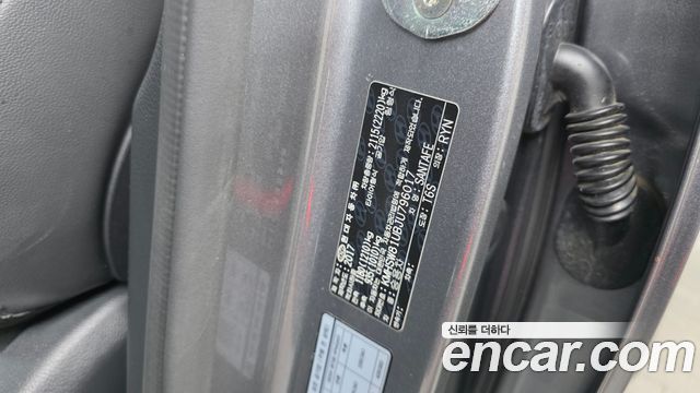 Hyundai Santafe 2018 — photo 30
