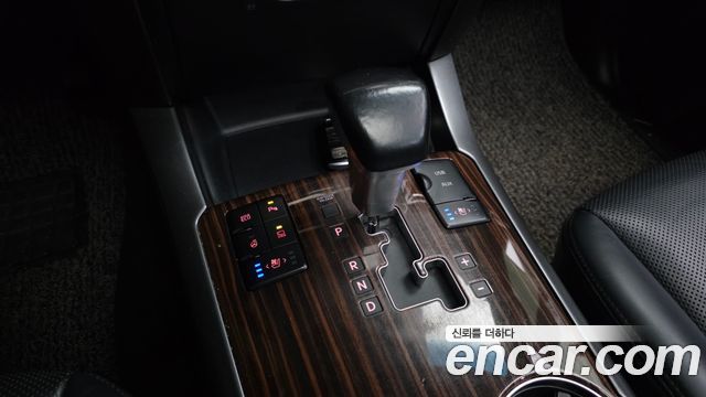 Kia Mohave 2018 — photo 12