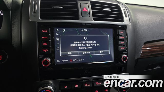 Kia Mohave 2018 — photo 21