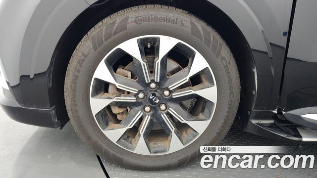 Kia Canival 2021 — photo 5