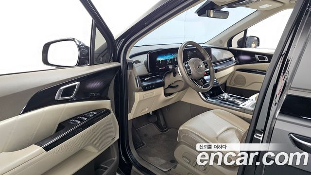 Kia Canival 2021 — photo 10