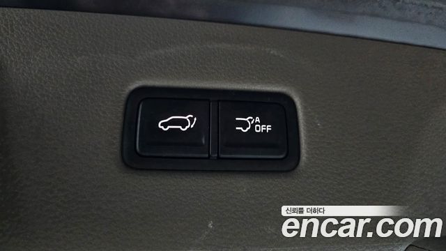 Kia Canival 2021 — photo 16