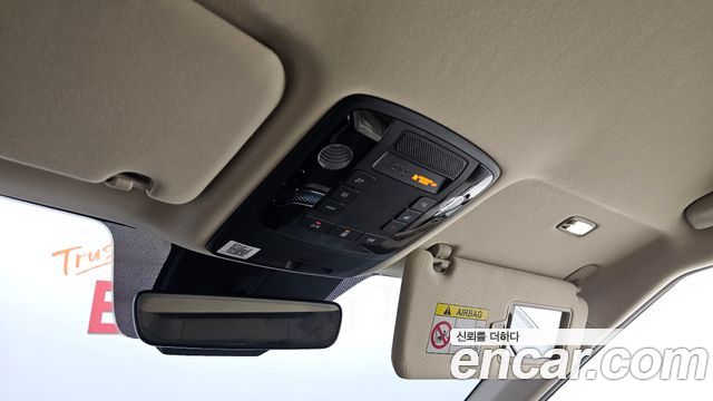 Kia Canival 2021 — photo 20