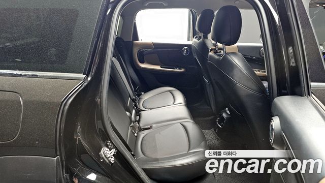 Mini Countryman 2018 — photo 11