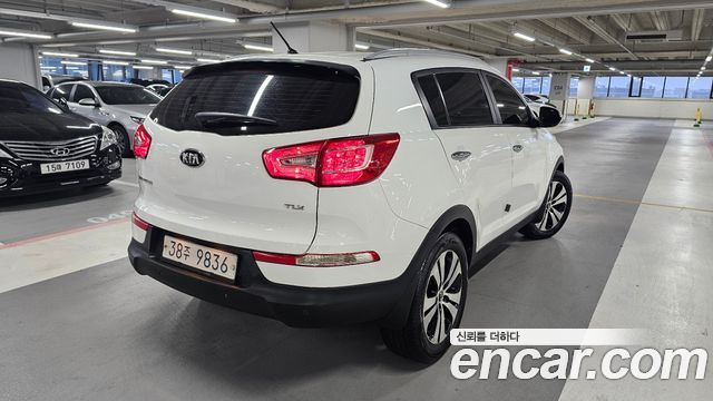 Kia Sportage 2013 — photo 2