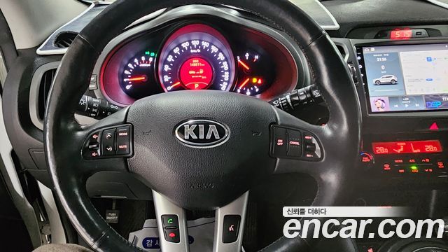 Kia Sportage 2013 — photo 11