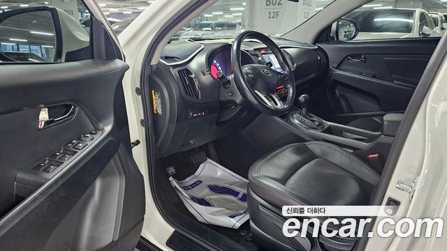 Kia Sportage 2013 — photo 18
