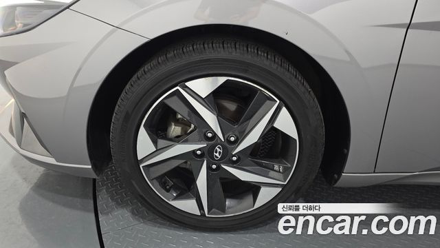 Hyundai AVANTE 2021 — photo 5