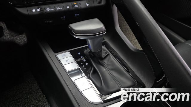 Hyundai AVANTE 2021 — photo 9