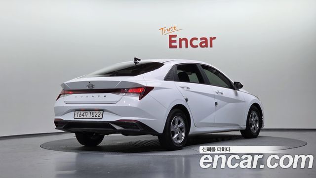 Hyundai AVANTE 2021 — photo 2