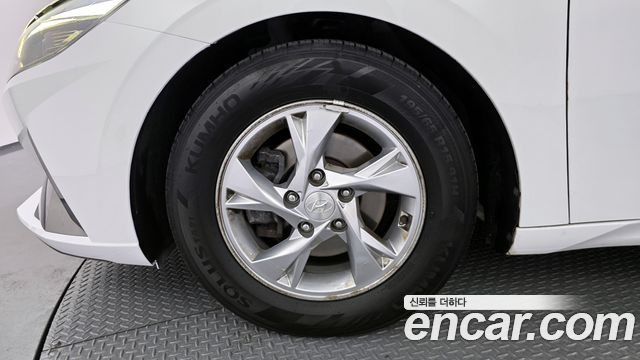 Hyundai AVANTE 2021 — photo 5