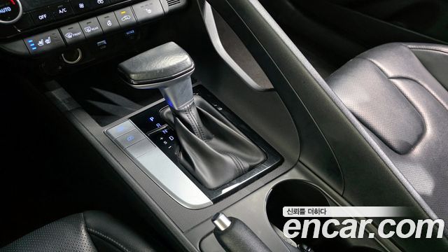 Hyundai AVANTE 2021 — photo 9