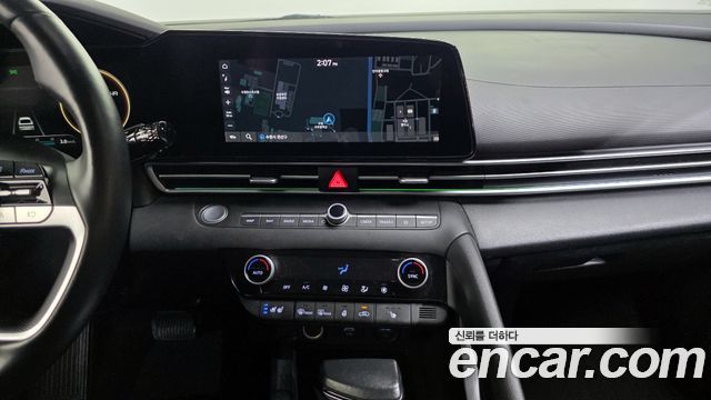 Hyundai AVANTE 2021 — photo 14