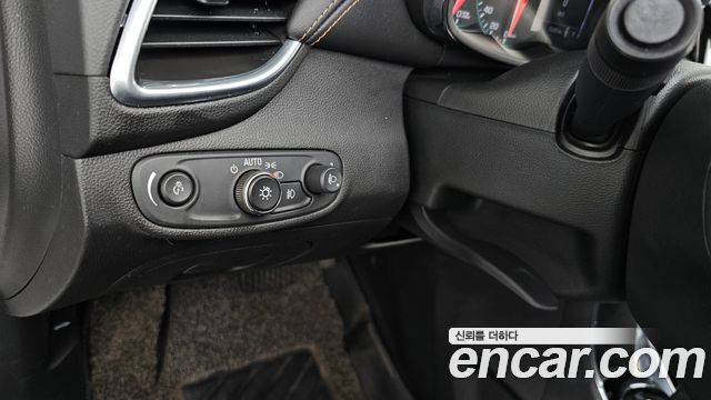 Chevrolet Korea Trax 2018 — photo 24
