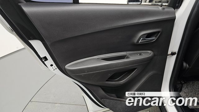 Chevrolet Korea Trax 2018 — photo 15