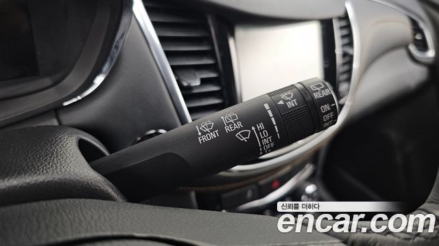 Chevrolet Korea Trax 2018 — photo 27