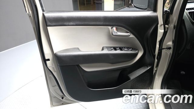 Kia RAY 2022 — photo 14