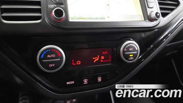 Kia morning 2016 — photo 18