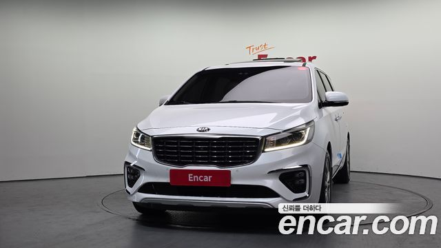 Kia Canival 2019 — photo 3