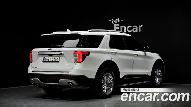 Ford Explorer 2020 — photo 2