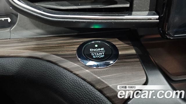 Ford Explorer 2020 — photo 28