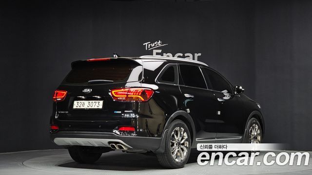 Kia Sorento 2018 — photo 2