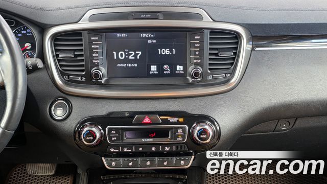 Kia Sorento 2018 — photo 14