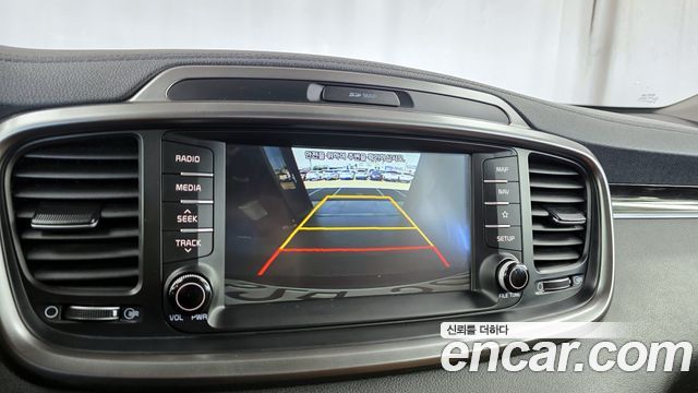 Kia Sorento 2018 — photo 15