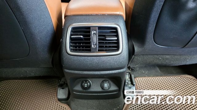 Kia Sorento 2018 — photo 19