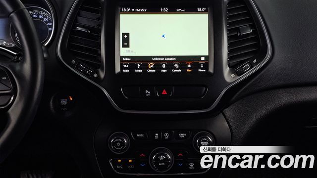 Jeep Cherokee 2019 — photo 14