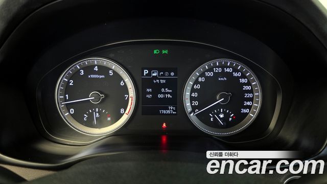 Hyundai Grandeur 2019 — photo 11