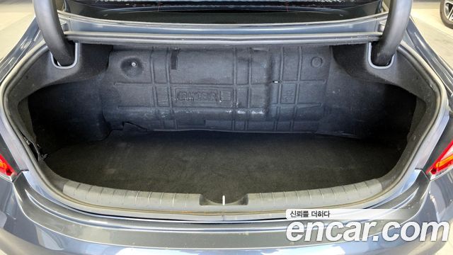 Hyundai Grandeur 2019 — photo 26